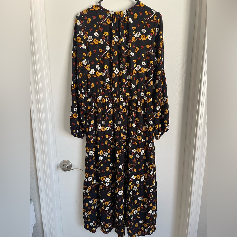 Maxi flowers dress. Size M